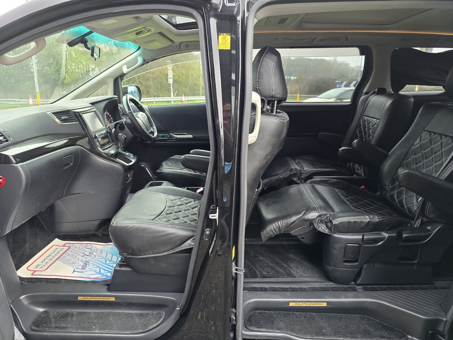 Used Toyota Alphard 2010 for sale - 77492920: Photo 18