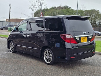 Used Toyota Alphard 2010 for sale - 77492920: Photo