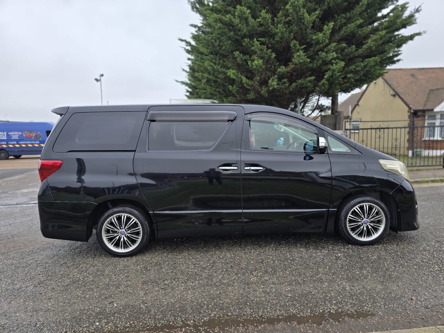 Used Toyota Alphard 2010 for sale - 77492920: Photo 7