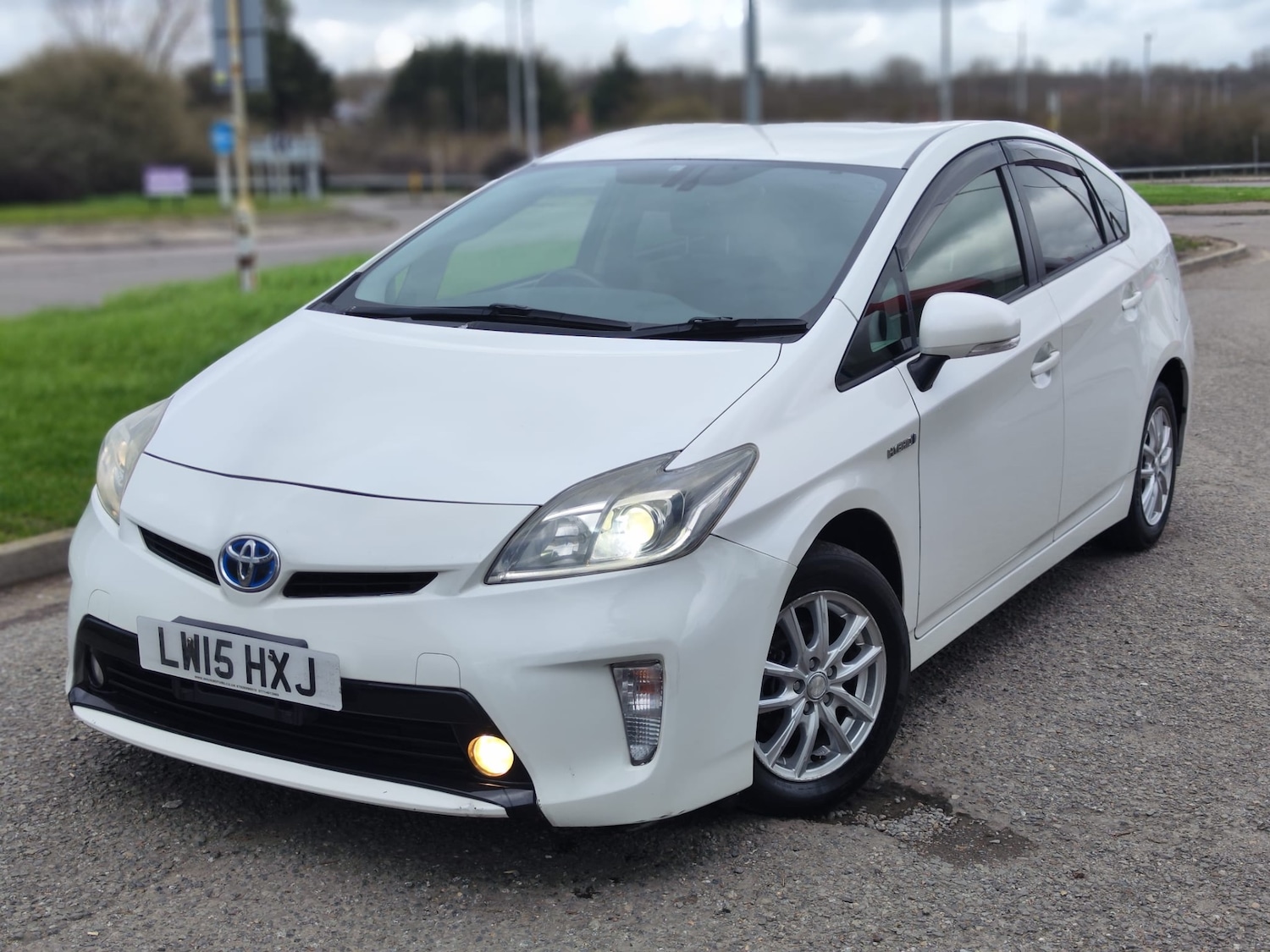Used Toyota Prius 2015 for sale - 77677265: Photo 2