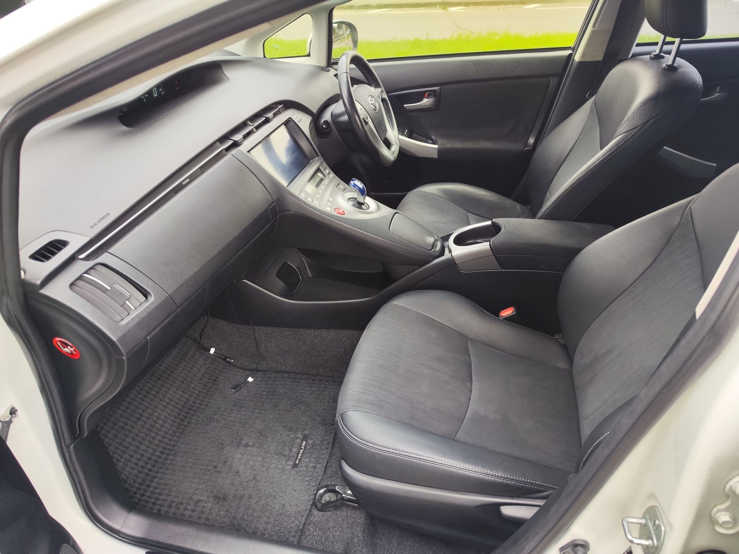 Used Toyota Prius 2015 for sale - 77677265: Photo 9