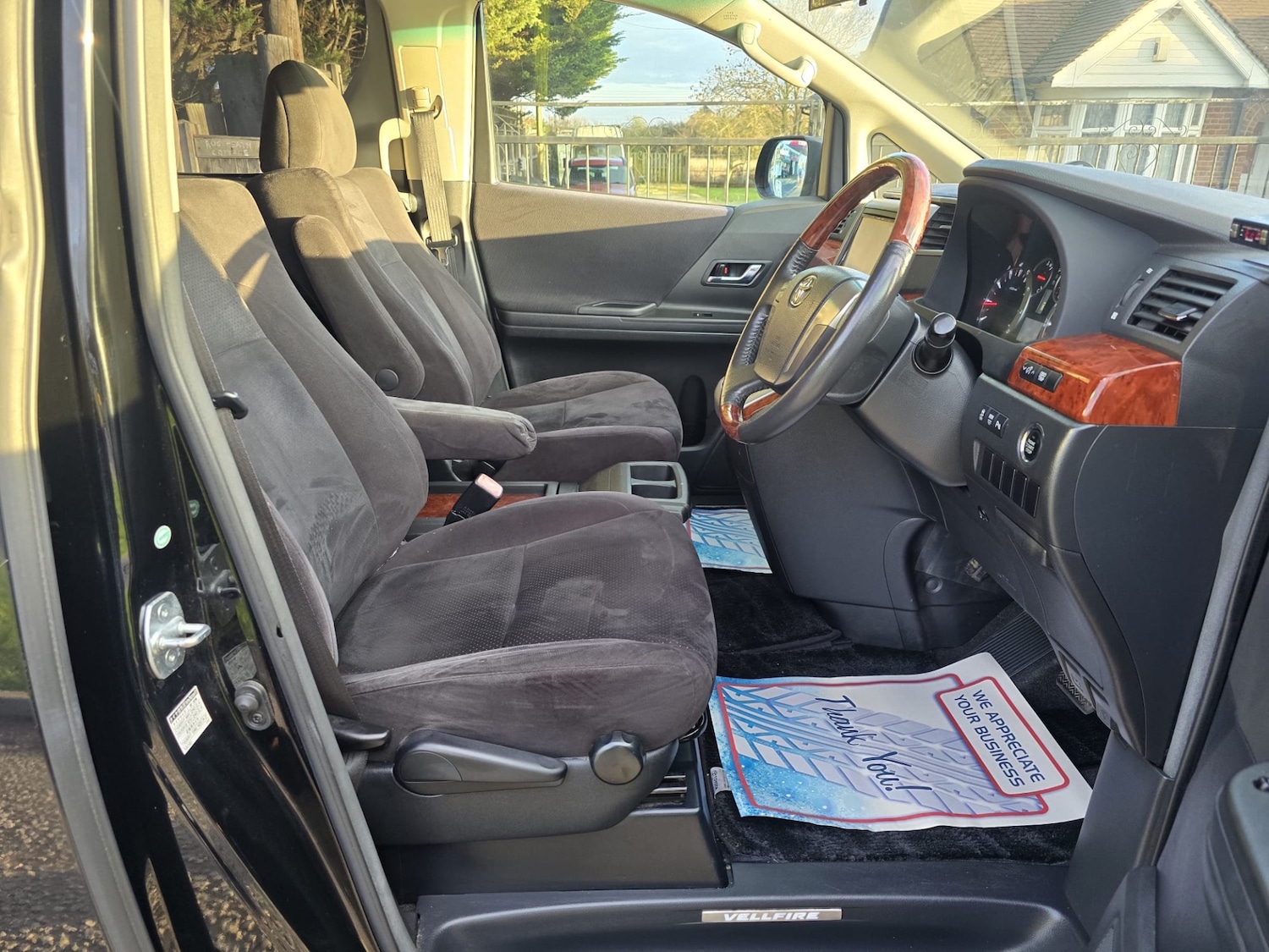 Used Toyota Vellfire 2010 for sale - 77446005: Photo 13