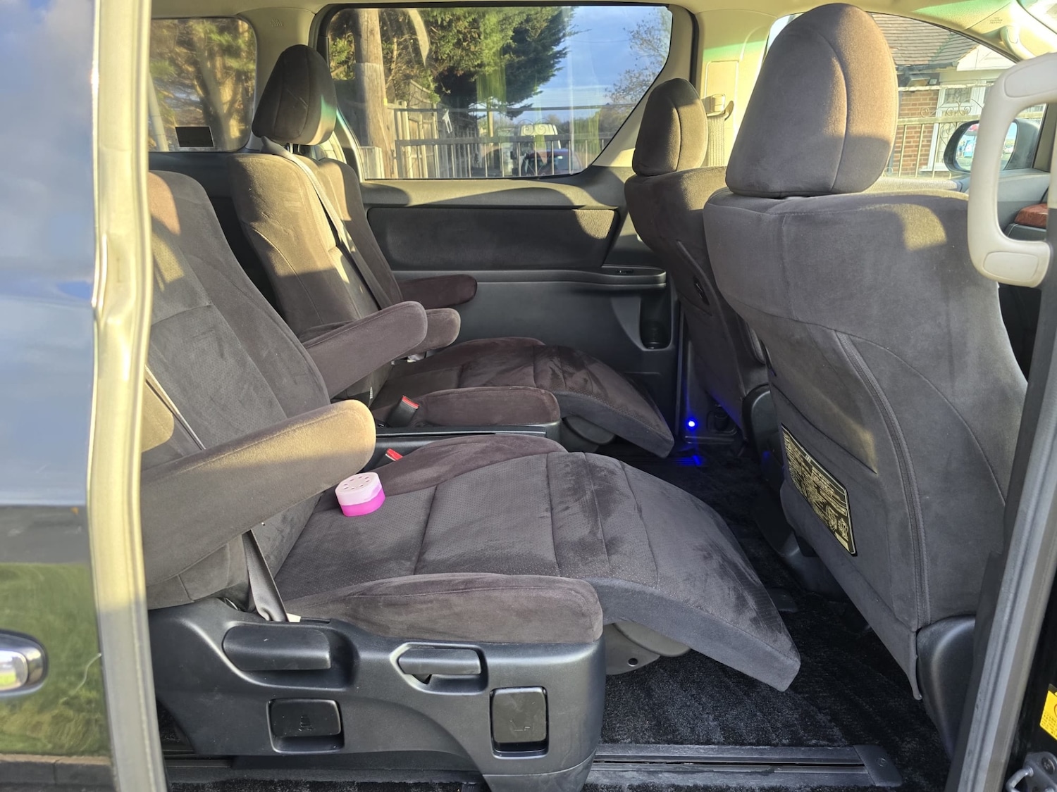 Used Toyota Vellfire 2010 for sale - 77446005: Photo 15