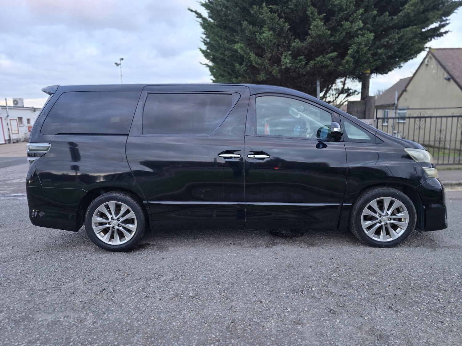 Used Toyota Vellfire 2010 for sale - 77446005: Photo 7