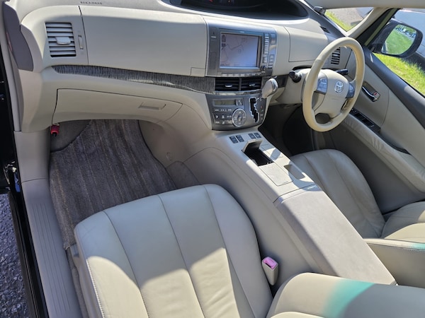 Used Toyota Estima 2010 for sale - 74524402: Photo 22