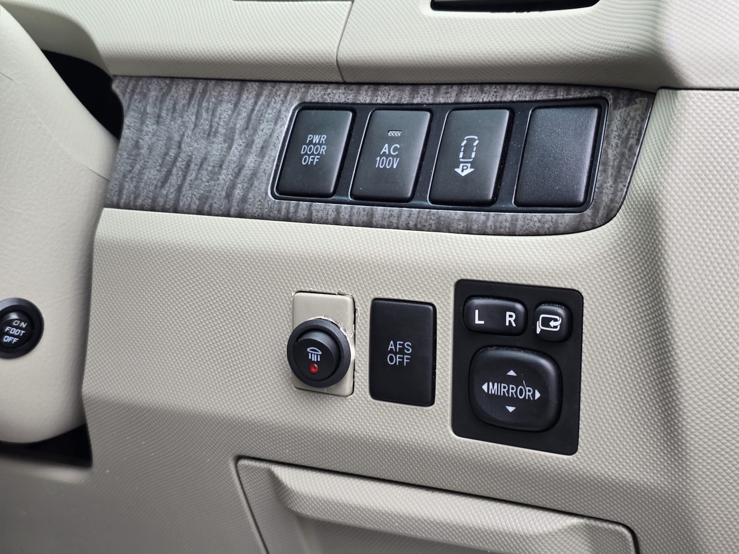 Used Toyota Estima 2024 for sale - 78123062: Photo 28