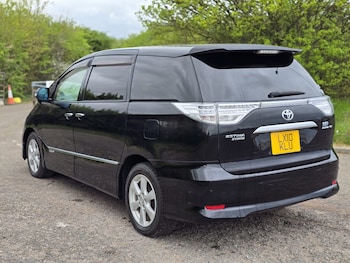 Used Toyota Estima 2010 for sale - 78123062: Photo