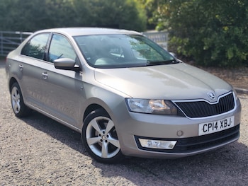 Used Skoda Rapid 2014 for sale - 79469357: Photo
