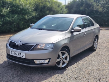 Used Skoda Rapid 2014 for sale - 79469357: Photo