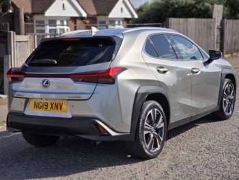 Used Lexus UX 2019 for sale - 75043991: Photo