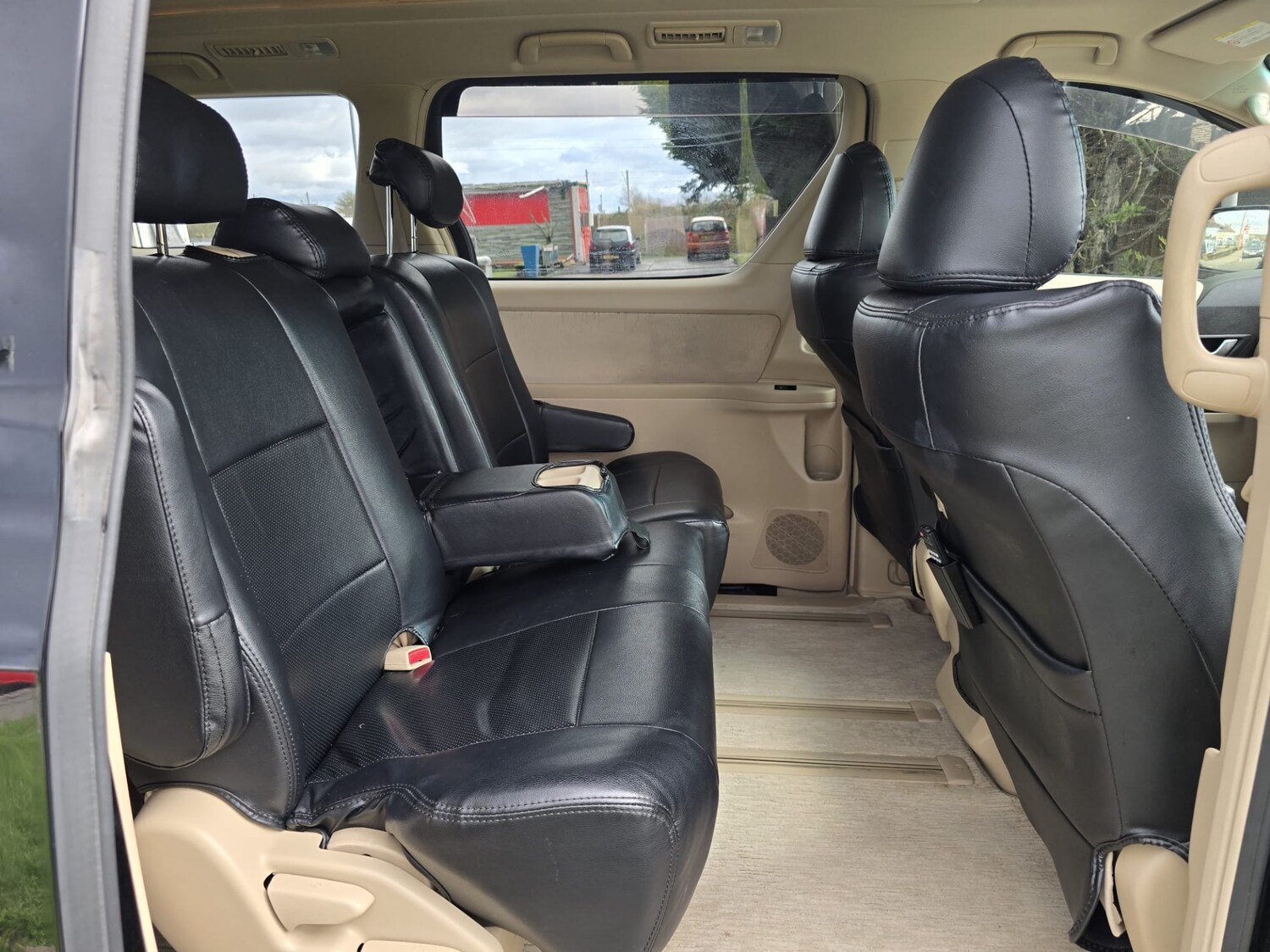 Used Toyota Vellfire 2013 for sale - 77530655: Photo 15