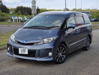 Used Toyota Estima  for sale - 74413843: Photo