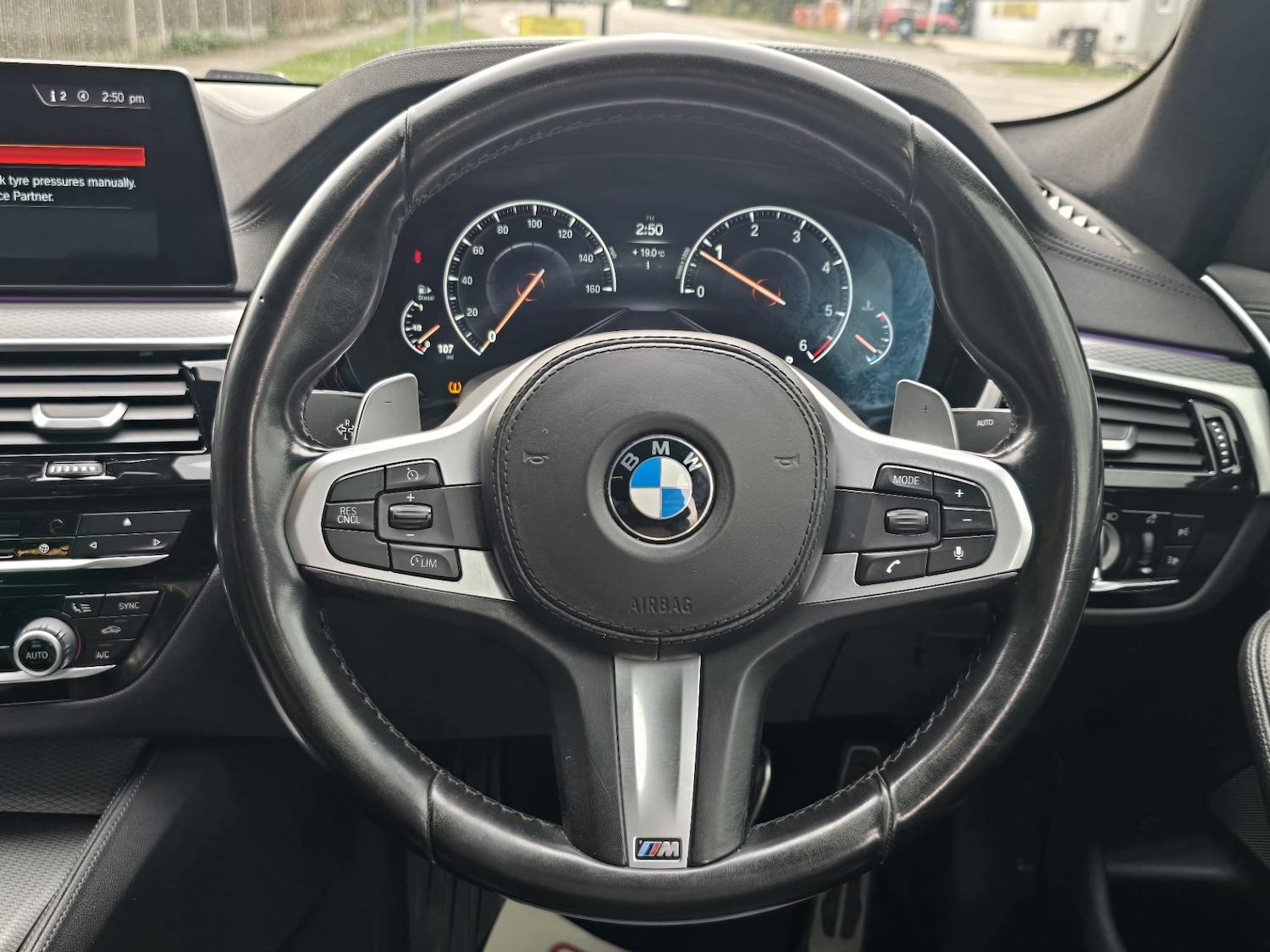 Used BMW 5 Series 2018 for sale - 76145678: Photo 23