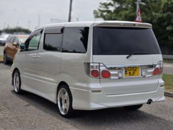 Used Toyota Alphard  for sale - 75017619: Photo
