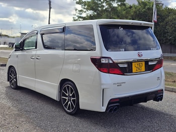 Used Toyota Alphard  for sale - 75726192: Photo