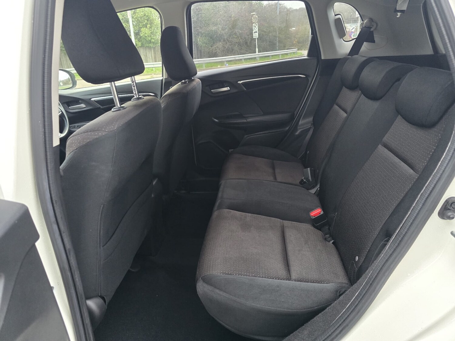 Used Honda Jazz 2014 for sale - 76861685: Photo 16