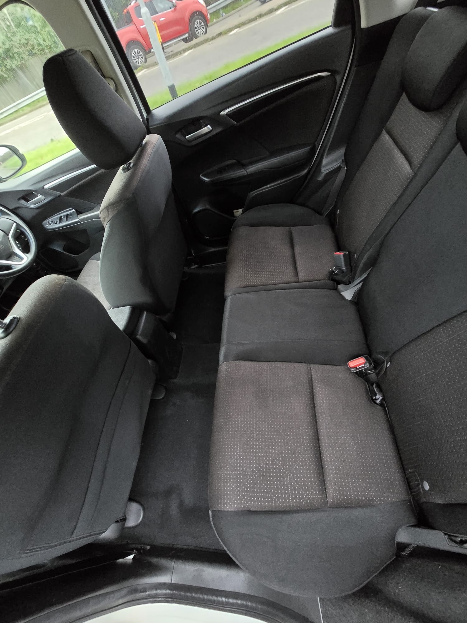 Used Honda Jazz 2014 for sale - 76861685: Photo 20