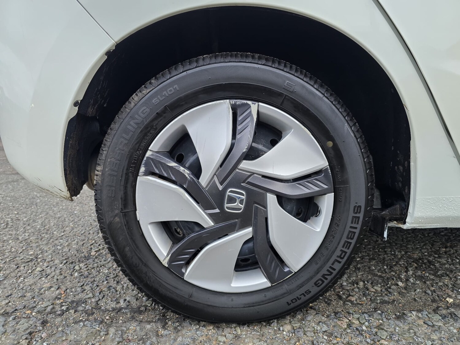 Used Honda Jazz 2014 for sale - 76861685: Photo 25