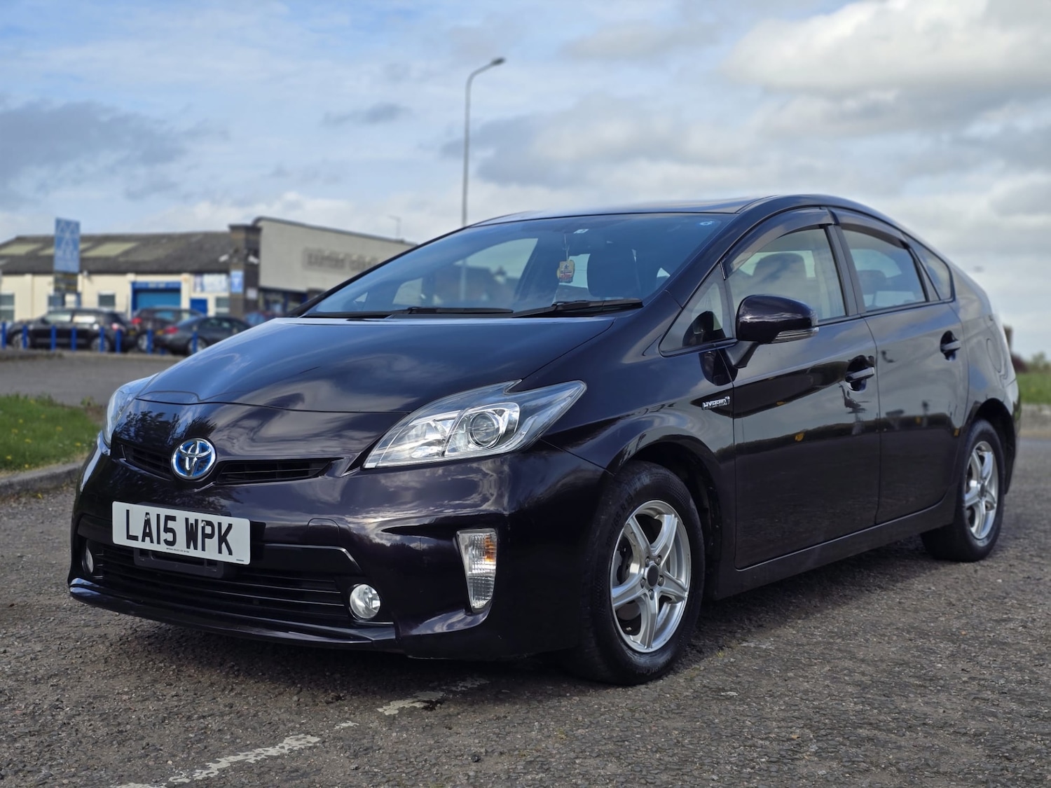 Used Toyota Prius 2023 for sale - 78133697: Photo 2