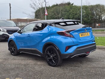Used Toyota C-HR 2019 for sale - 77247606: Photo