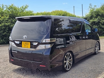 Used Toyota Vellfire 2010 for sale - 78896094: Photo
