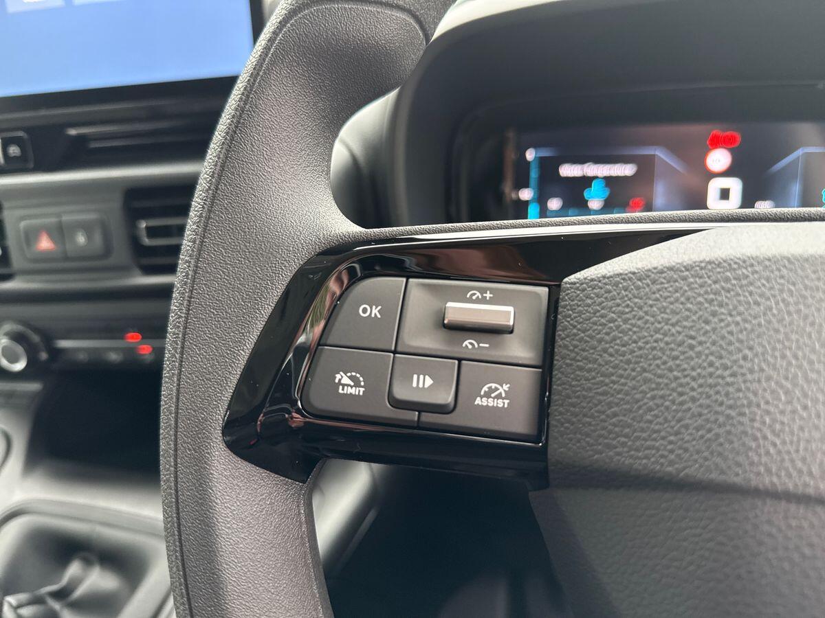 Used Citroen Berlingo 2025 for sale - 77456124: Photo 29