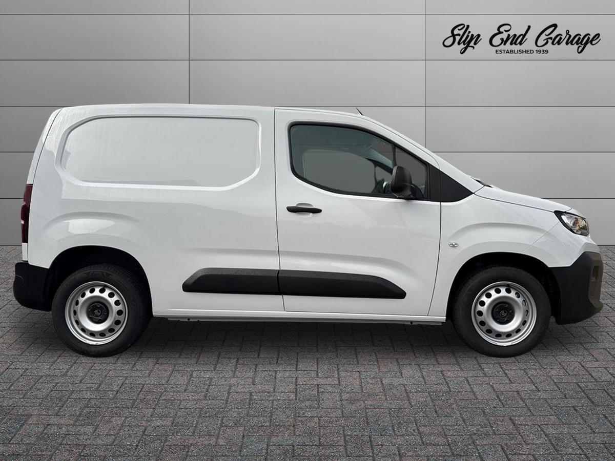 Used Citroen Berlingo 2025 for sale - 77456437: Photo 2