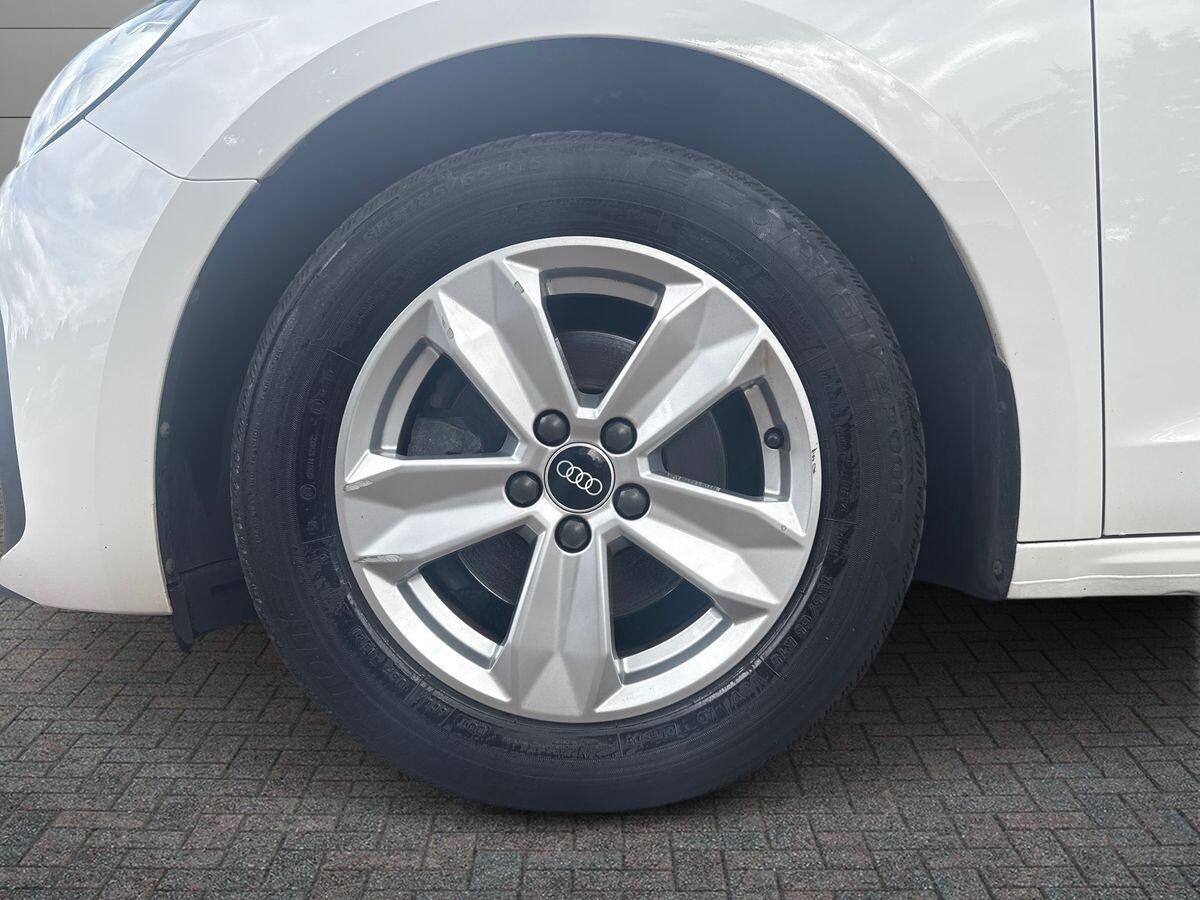 Used Audi A1 for sale - 77456547: Photo 10