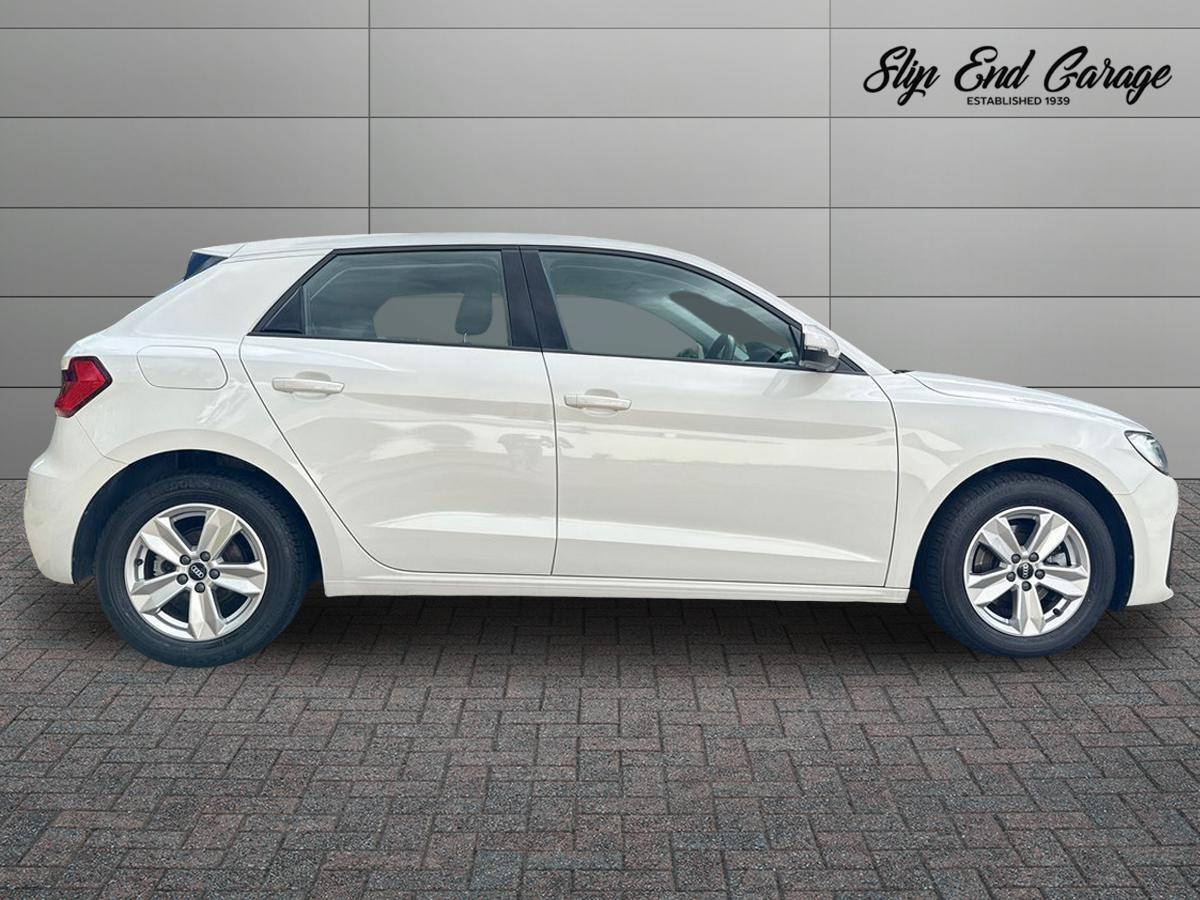 Used Audi A1 for sale - 77456547: Photo 2