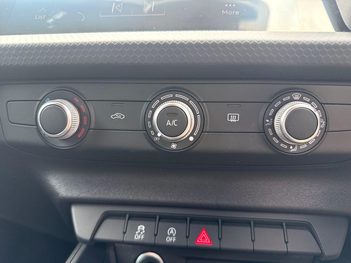 Used Audi A1 for sale - 77456547: Photo 42