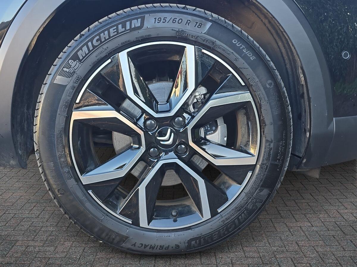 Used Citroen e-C4 2024 for sale - 77468924: Photo 10