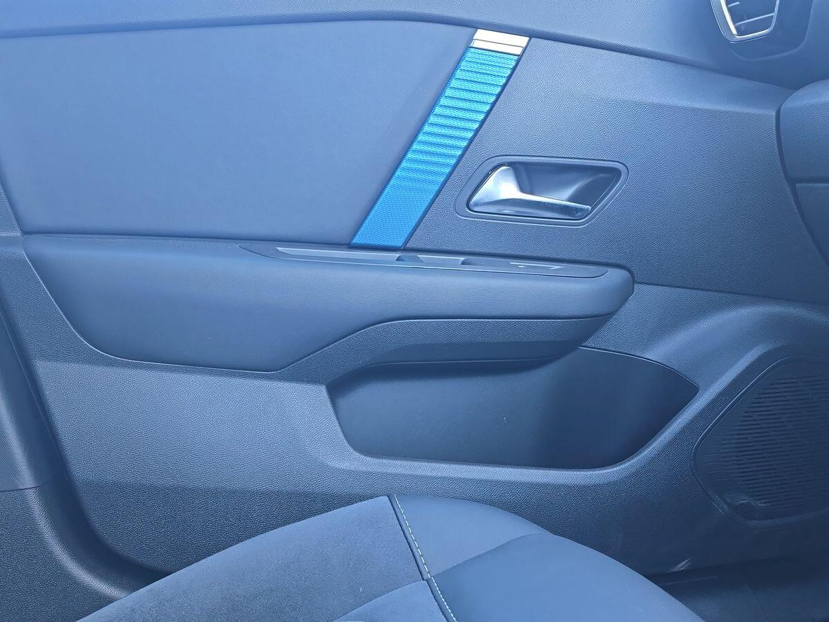 Used Citroen e-C4 2024 for sale - 77468924: Photo 37