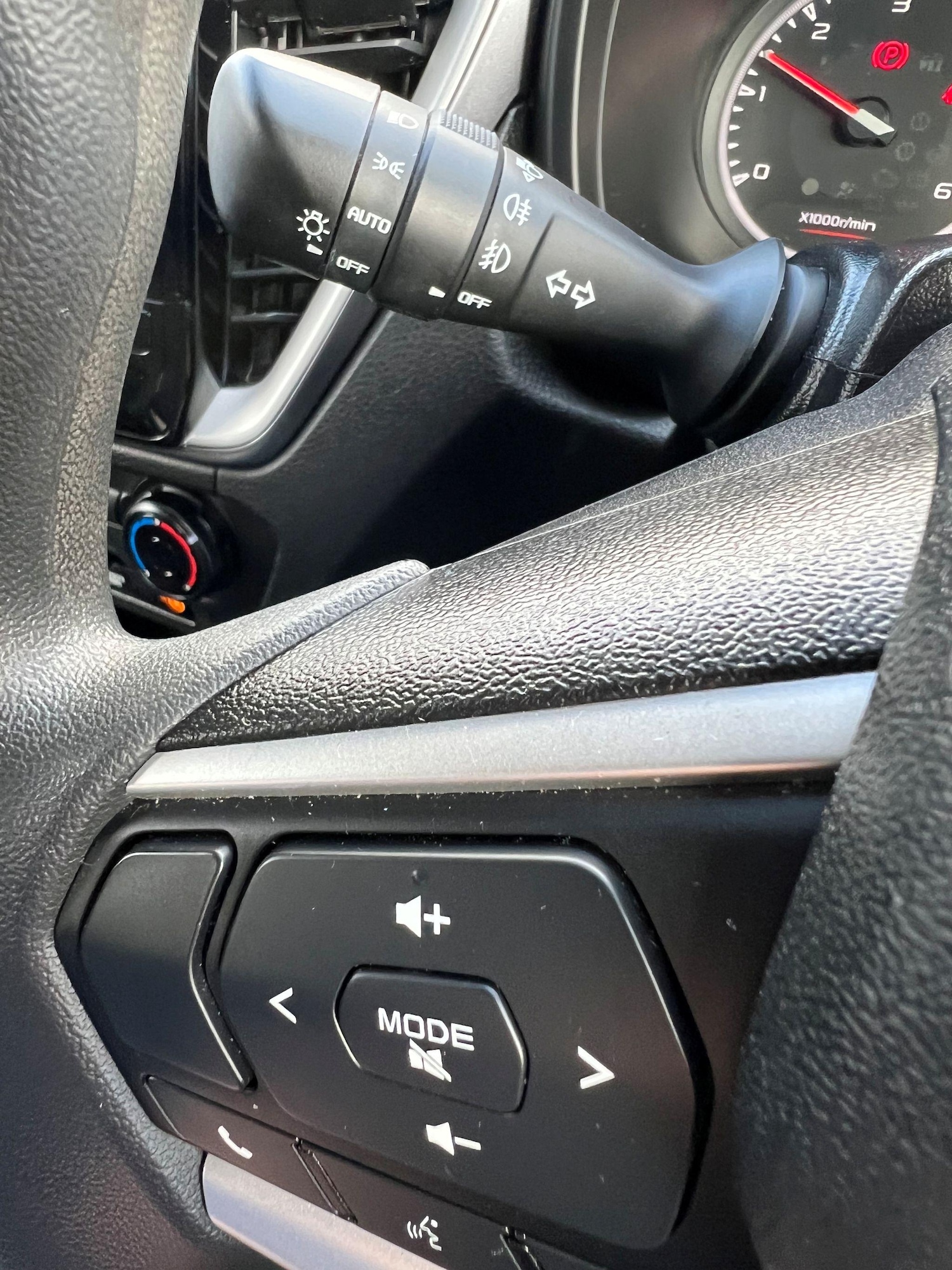 Used Isuzu D-Max 2023 for sale - 77456075: Photo 18