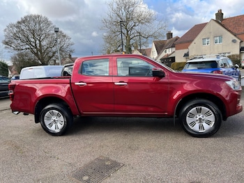 Used Isuzu D-Max 2023 for sale - 77456075: Photo