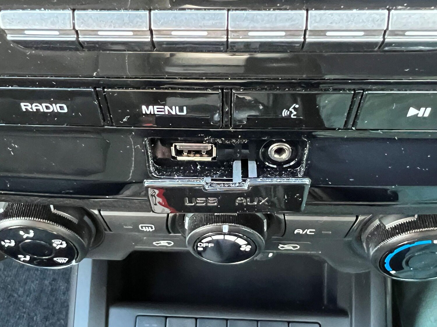 Used Isuzu D-Max 2023 for sale - 77456075: Photo 24