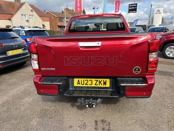 Used Isuzu D-Max 2023 for sale - 77456075: Photo