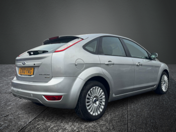 Used Ford Focus 2010 for sale - 78330605: Photo