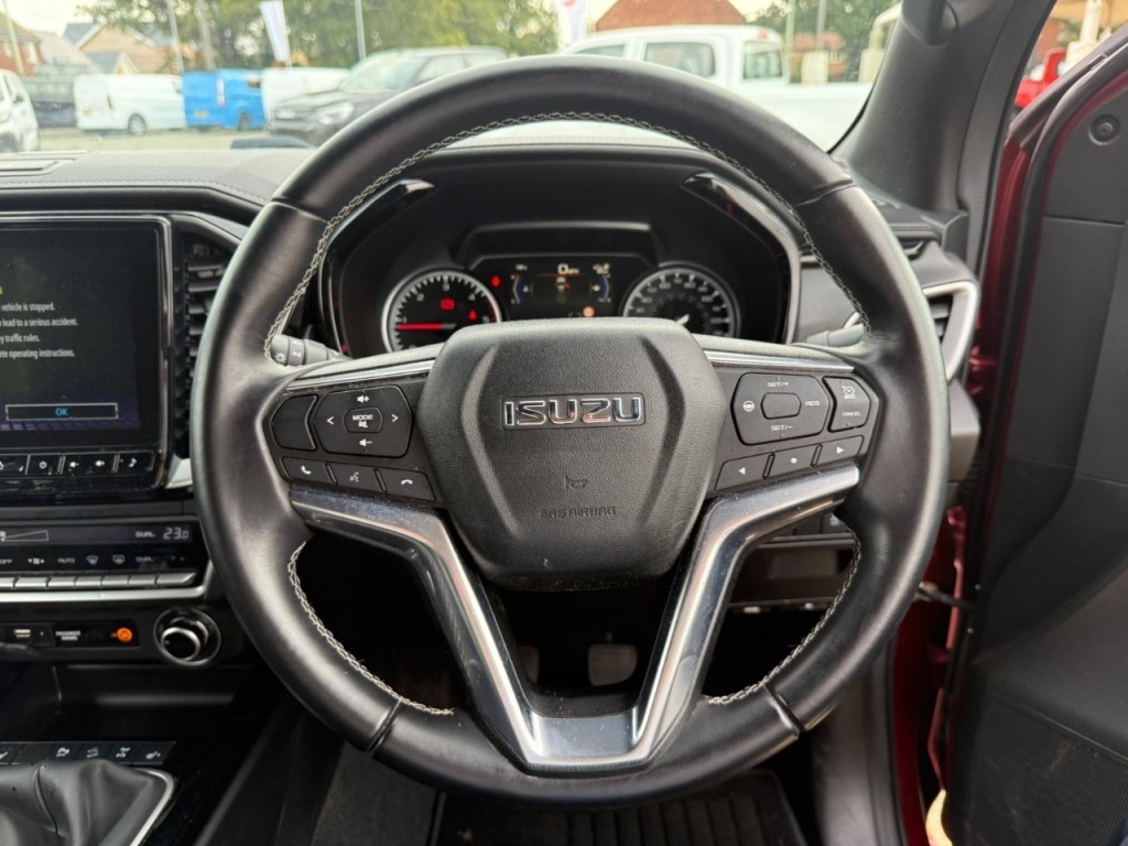 Used Isuzu D-Max 2023 for sale - 76147239: Photo 13