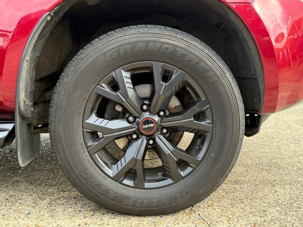 Used Isuzu D-Max 2023 for sale - 76147239: Photo 16