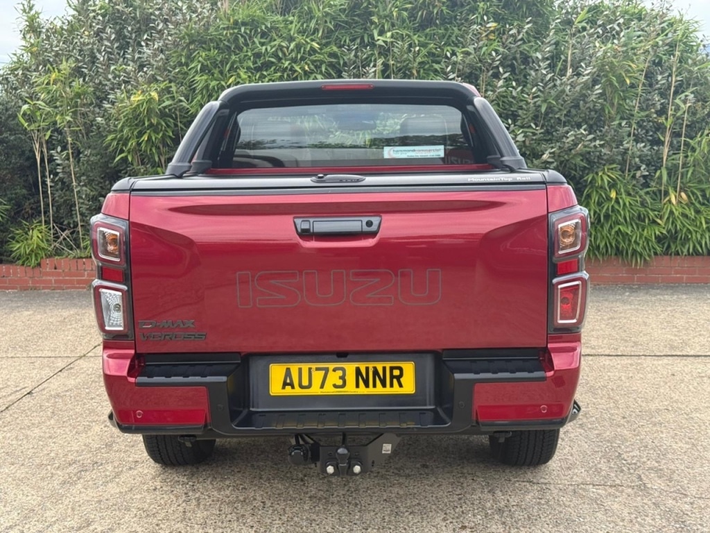 Used Isuzu D-Max 2023 for sale - 76147239: Photo 4