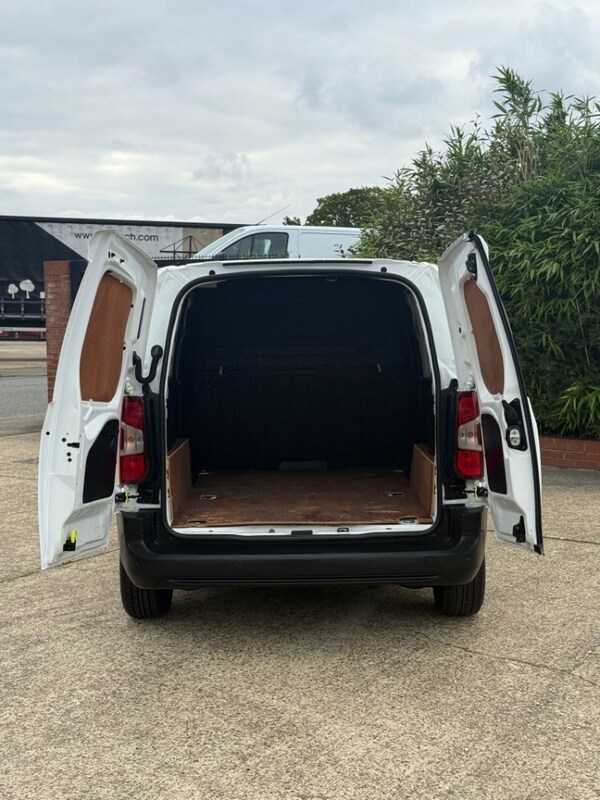 Used Citroen Berlingo 2021 for sale - 75619147: Photo 5
