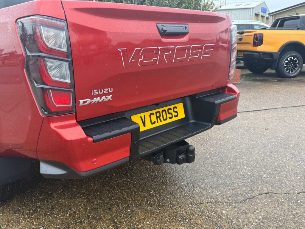Used Isuzu D-Max 2025 for sale - 76819849: Photo 4
