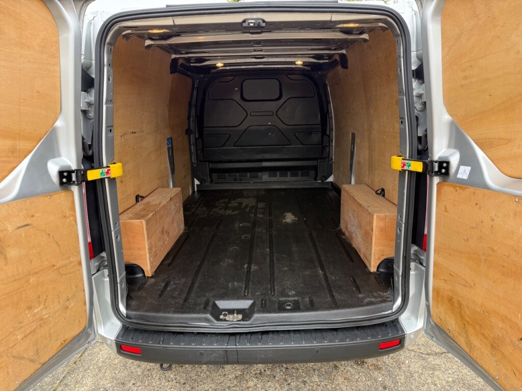 Used Ford Transit Custom 2023 for sale - 78082153: Photo 6