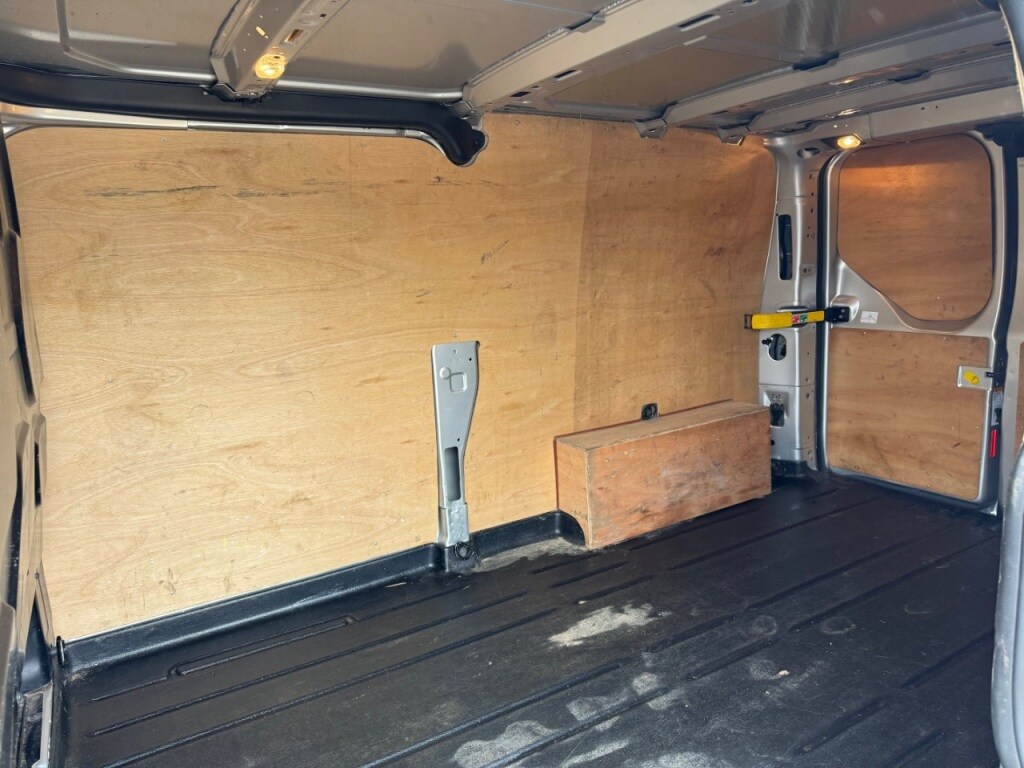 Used Ford Transit Custom 2023 for sale - 78082153: Photo 7