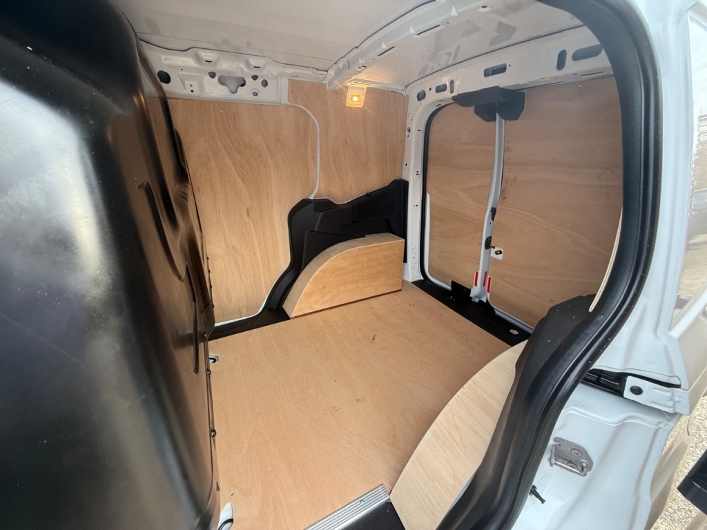 Used Ford Transit Courier 2020 for sale - 76385583: Photo 6