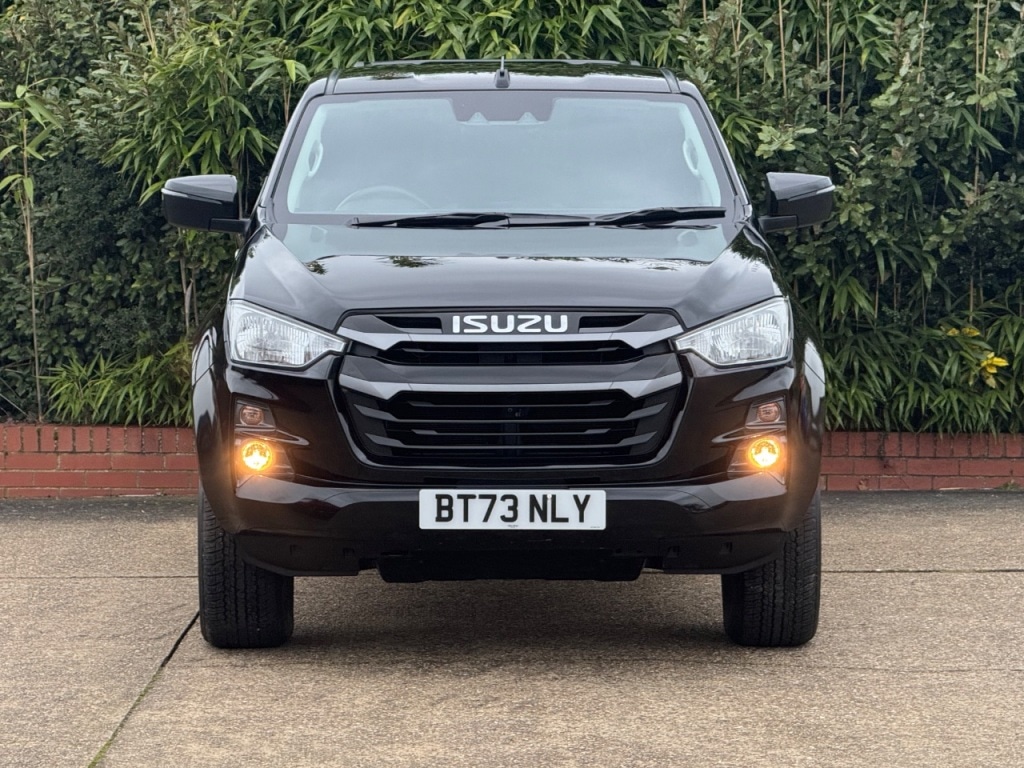 Used Isuzu D-Max 2023 for sale - 77368153: Photo 2
