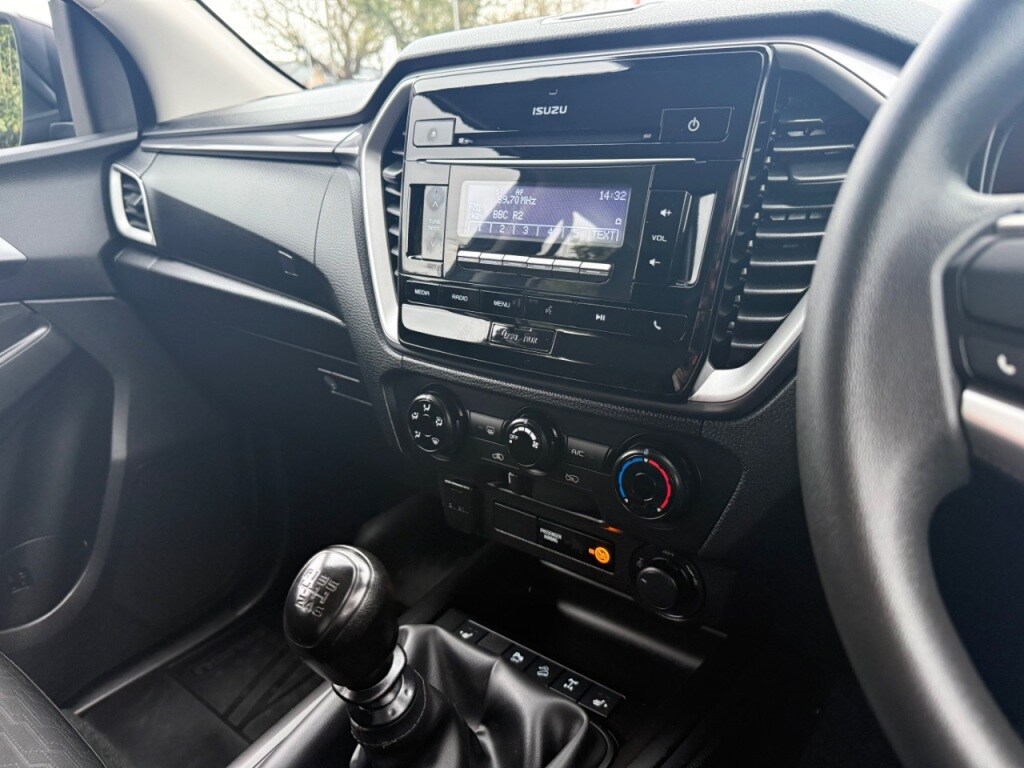 Used Isuzu D-Max 2023 for sale - 77368153: Photo 7
