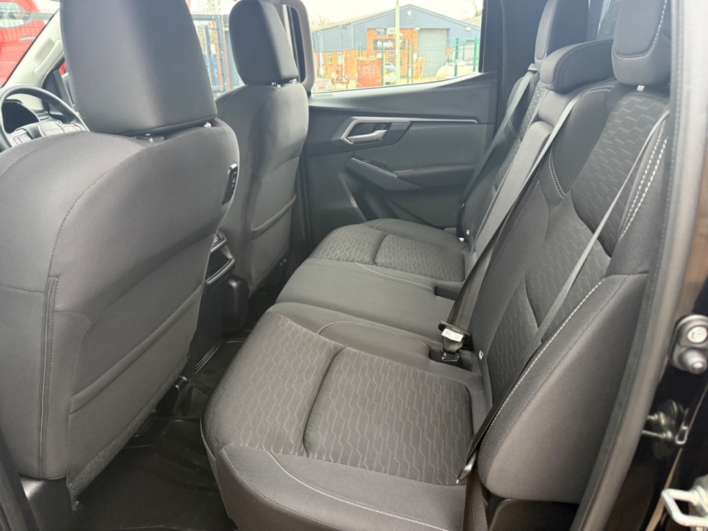 Used Isuzu D-Max 2023 for sale - 77368153: Photo 8