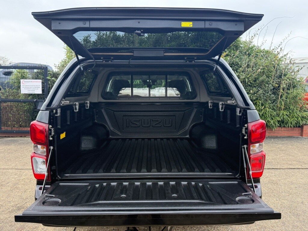 Used Isuzu D-Max 2023 for sale - 77368153: Photo 9