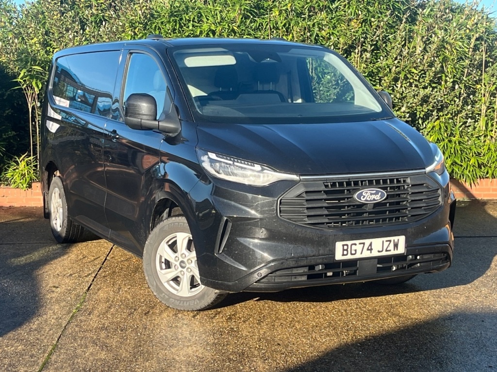 Used Ford Transit Custom 2024 for sale - 76649988: Photo 1